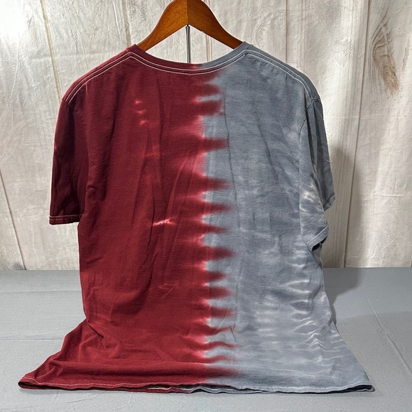 Fruit of the Loom UMass Minutemen Split T-Shirt - Gray and Red - Picture 3 of 5